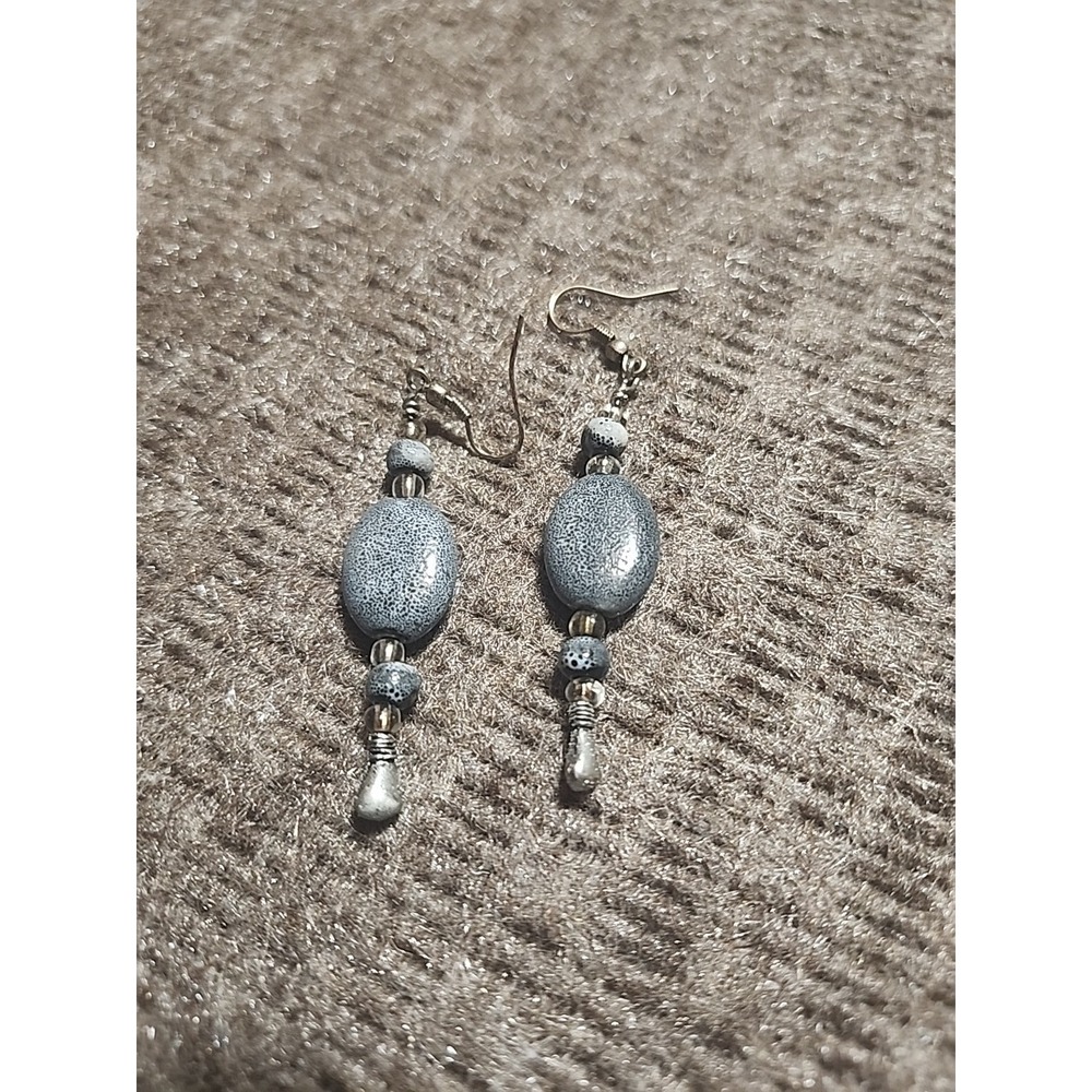 Ceramic‎ Dangle Earrings - Picture 2 of 3